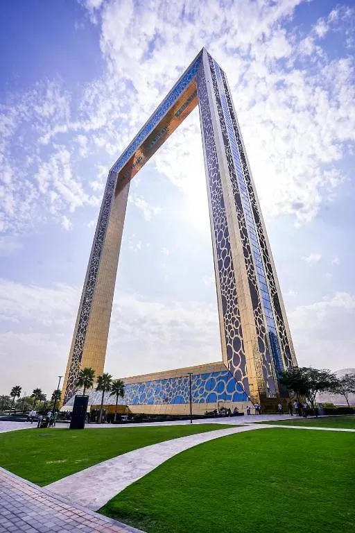 Premium Homestay In Business Bay Dubai Hotel a capsule