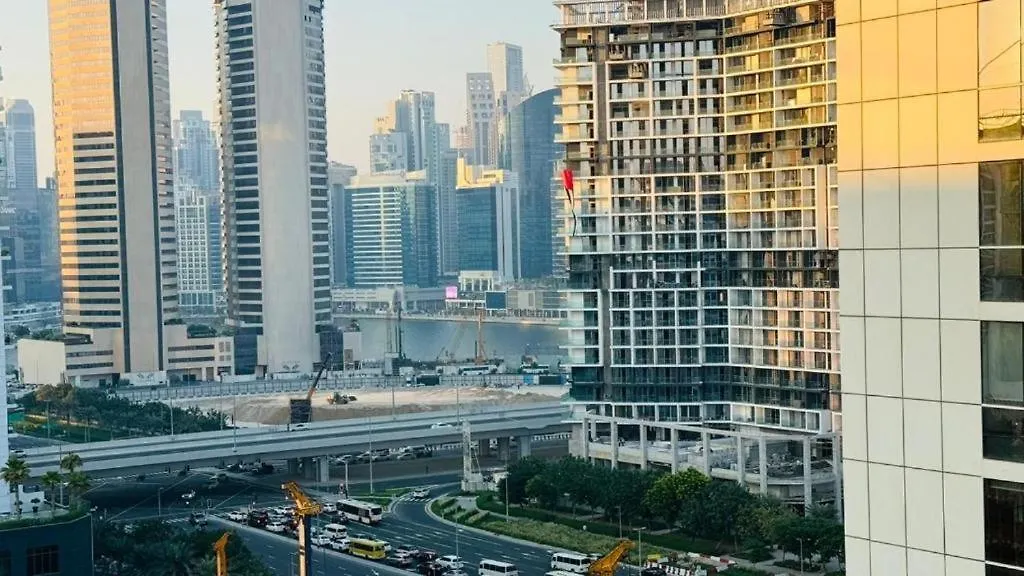 Hotel a capsule Premium Homestay In Business Bay Dubai